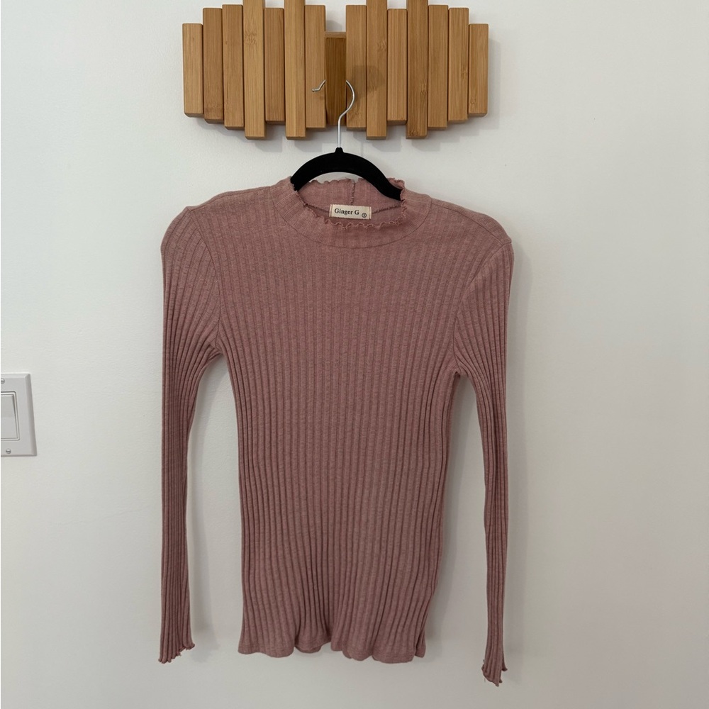 Women’s Ginger G Mauve Ribbed Long Sleeve, Size S
